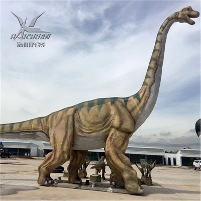 Huge Animatronic Brachiosaurus