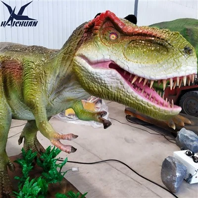 Animatronic Dilophosaurus